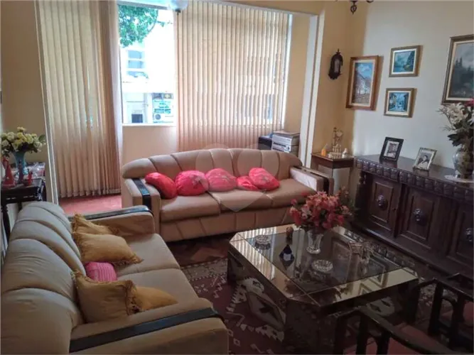 Apartamento à venda com 3 quartos no condomínio Edificio Stella Maris, Rio de Janeiro - RJ