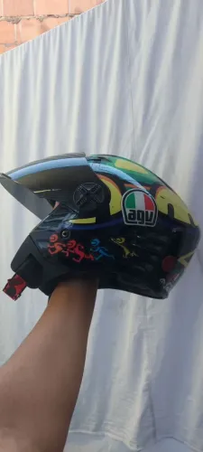 Capacete