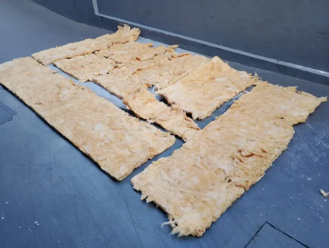 Lã de vidro retalhos