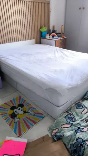 Colchão e box cama casal