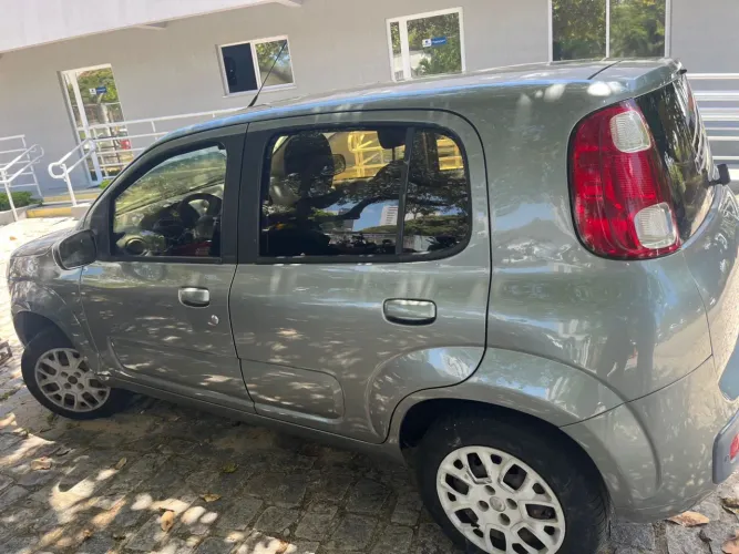Fiat Uno Vivace/rua 1.0 EVO Fire Flex 8V 5P 2014