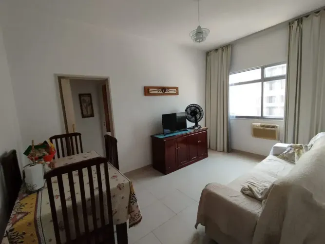 2 Quartos na Rua São Clemente | 70m² | Andar Alto | Sol da Manhã | Botafogo