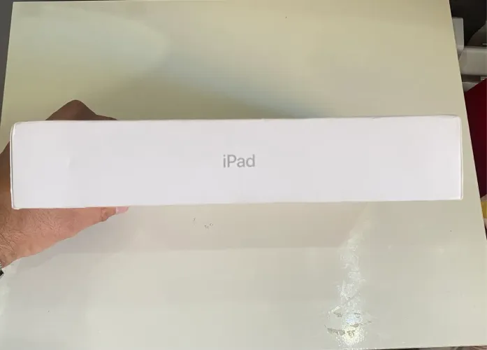 iPad 11 silver 