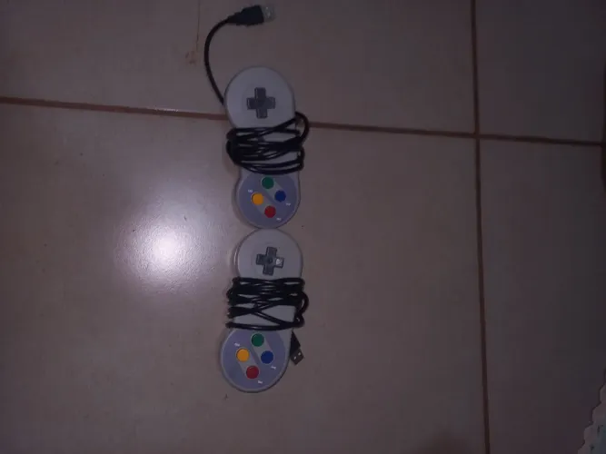 Super Nintendo usado 2 controles 1000 jogos