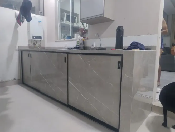 Móveis em porcelanato 
