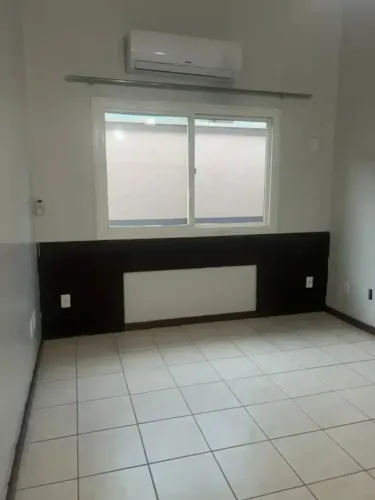 ALPHA GARDEN, BELISIMA, TÉRREA 4 QUARTOS SENDO 2 SUÍTES, MODULADOS E AR, 4 VAGAS
