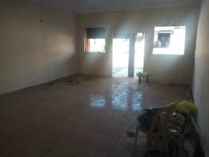 Loja Comecial 100 Metros Sepetiba Estrada do Piai Valor 150 000,00