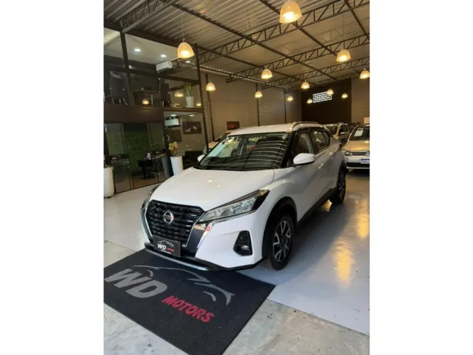 Nissan Kicks Xplay 1.6 16V Flex AUT 2022