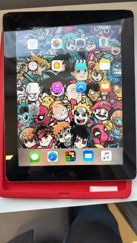 iPad 2 16GB Wi-Fi - Tela Trincada Touch Ok + Capa Vermelha - Retirada Floripa