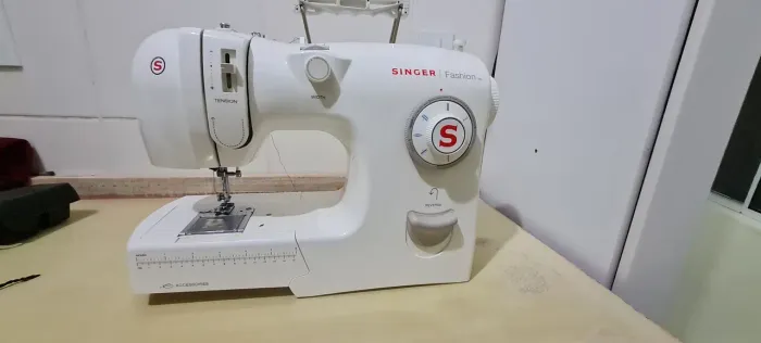 Vendo maquina de costura