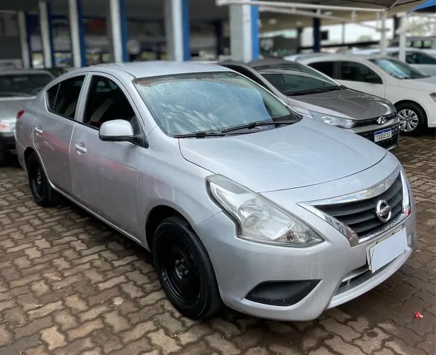 Nissan Versa 1.0 12V Flexstart 4P Mec. 2017