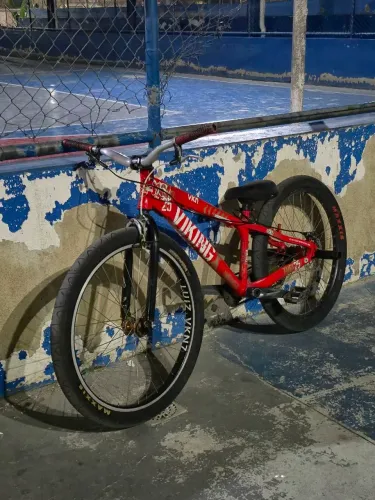 Bicicleta Vikingx tuff 25 de manobras