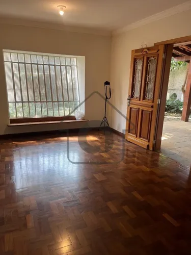 Imperdível: Casa de 3 quartos na Vila Clementino, São Paulo-SP com 353 m², 2 salas, 4 banh
