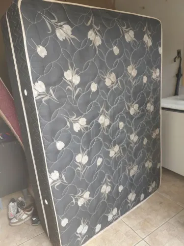 Cama box casal