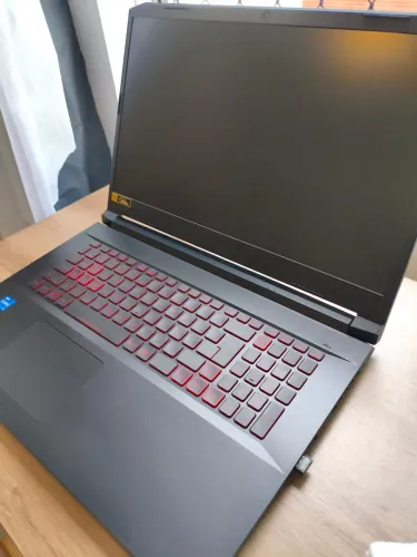 Notebook Gamer Nitro 5/ i7 11ª Ger/ 16GB RAM/ MUITO NOVO