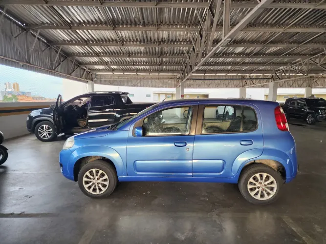 Fiat Uno Vivace Celeb. 1.0 EVO F.flex 8V 5P 2012
