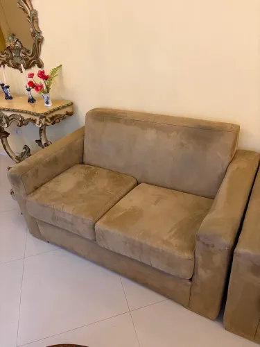 2 sofás lindos de 2 lugares! R$ 400 cada!