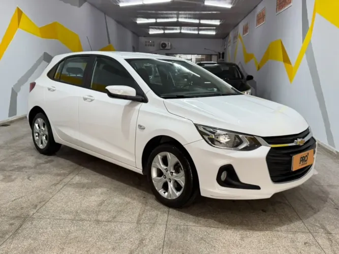 Chevrolet Onix Hatch LTZ 1.0 12V TB Flex Aut. 5P 2023