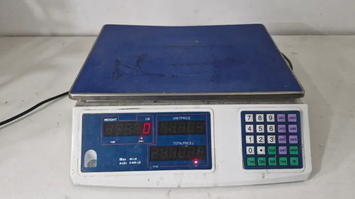 Balança comercial de bancada 127v