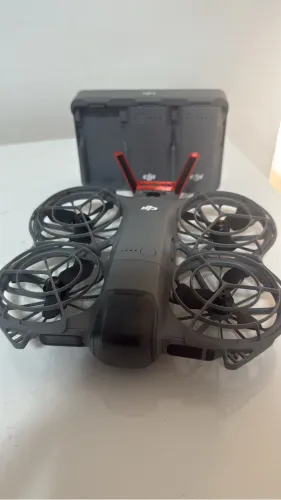 Dji neo 2 com 3 baterias, hub e módulo