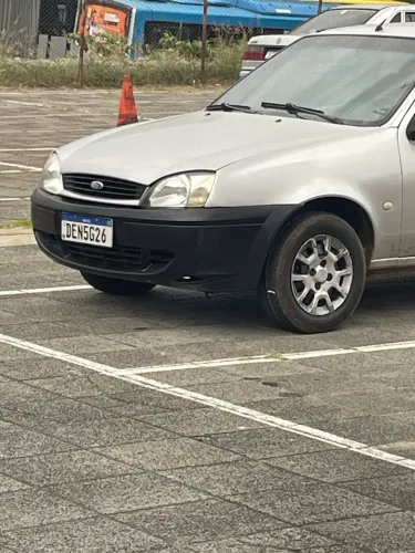 Ford Fiesta GL 1.0 5P 2001