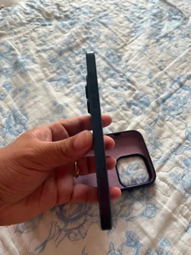 Vende-se iPhone 15 pro max