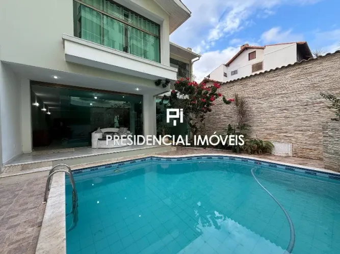 CASA RESIDENCIAL em CABO FRIO - RJ, MACHADINHO