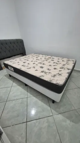 Cama Box Casal Completa - Ótimo Estado | R$ 450