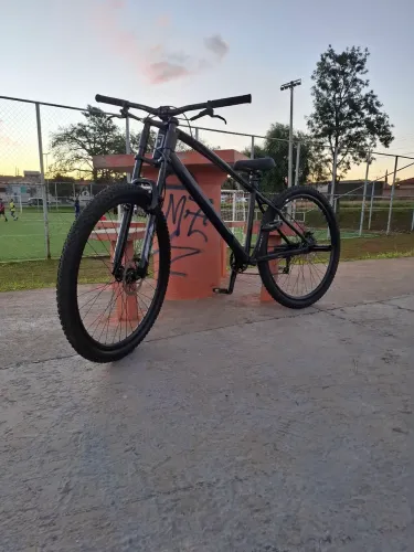 Bike aro 29 bem montada