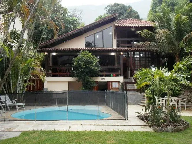 Excelente casa no condomínio Verde Vale no Itanhangá