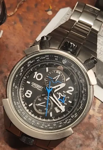 Relogio orient flytech mbttc008 Titânio 