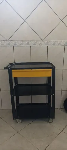 Carrinho de ferramentas