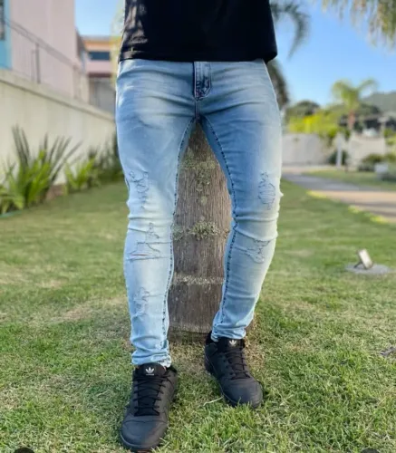 Calças skinny novas e no precinho!!! 38 ao 46