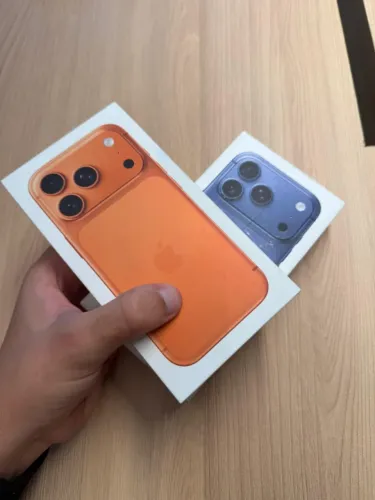 IPhone 17 Pro Max 256GB e 512GB Lacrado 1 ano de Garantia Apple! Ac cartão e entrego!