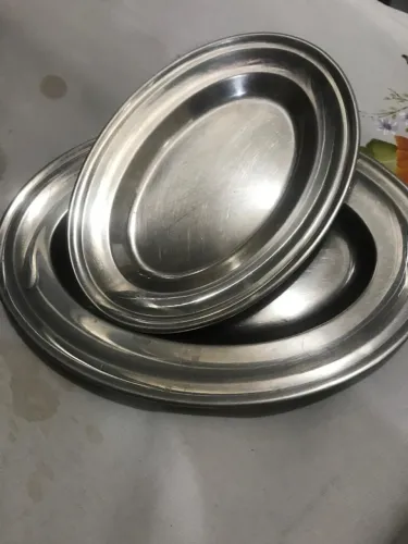 Travessas Saladeiras Ovais de Inox Rasas