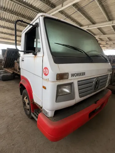 CAMINHÃO TOCO VW 8-120 P/Reforma