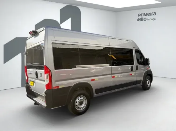 micro-ônibus