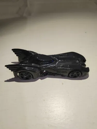 Hot Wheels Mainline 1/64 Batmobile 1989 Batmóvel Batman (Loose)