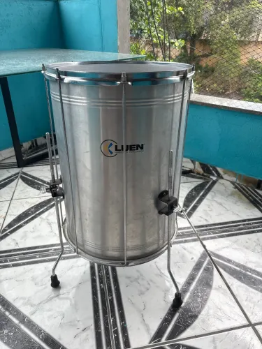 Surdo de percussão