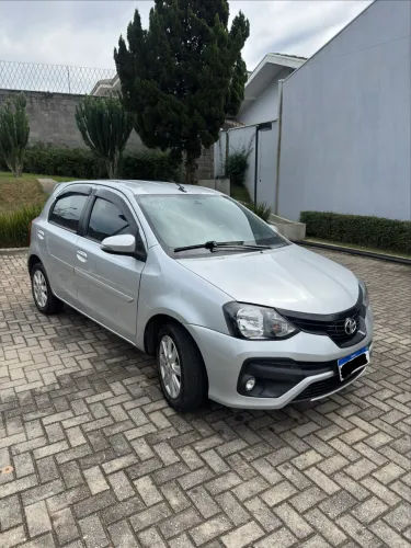 Toyota Etios X Plus 1.5 Flex 16V 5P Mec. 2021