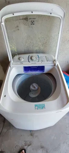 Máquina de lavar Electrolux 13kg