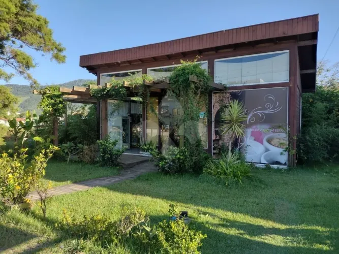 Loja comercial em terreno de 380 m² na Rodovia SC434 de Garopaba - SC