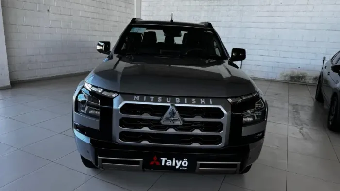 Mitsubishi TRITON Katana 2.4 CD 4X4 TB Diesel Aut. 2026