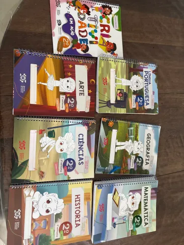 Livros sistema Mackenzie novos! Apostilas de escola!