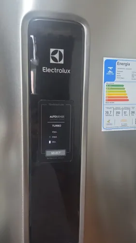 Para vender hoje Geladeira Eletrolux 410 Litros inverter a R$2.500,00 para retirar