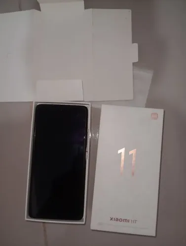 Vendo telefone xaomi 11T