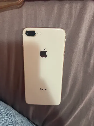 iPhone 8 Plus