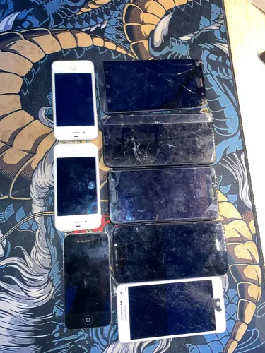 Lote de celular para arrumar - 08 celulares