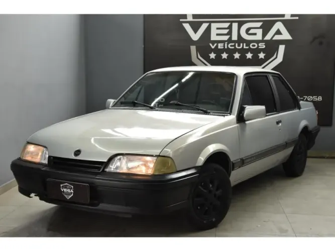 Chevrolet Monza GL 2.0 Efi/sl/l/650/club/barc.2e4p 1992