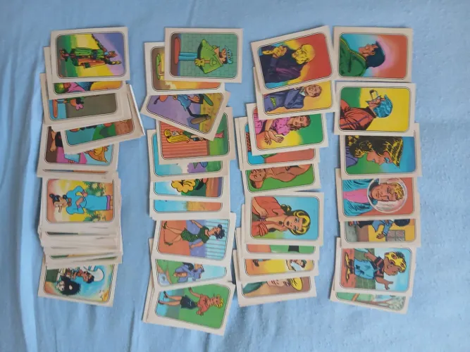 Lote de figurinhas do álbum Galeria dos Personagens das histórias em Quadrinhos